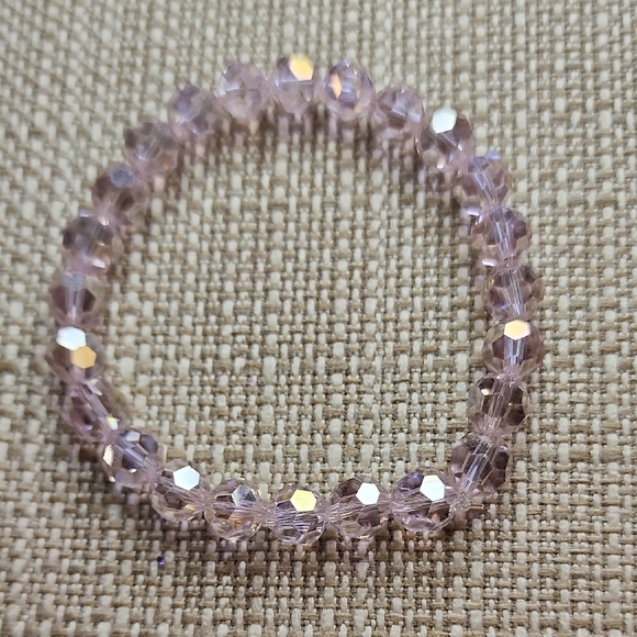 Hand Crafted Pink Faceted Bracelet - Picture 1 of 3